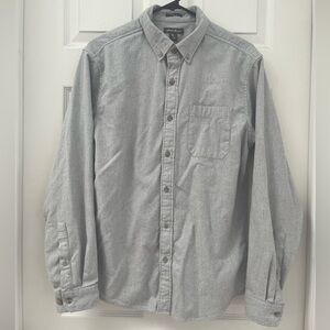 Eddie Bauer Classic Fit long sleeve flannel shirt